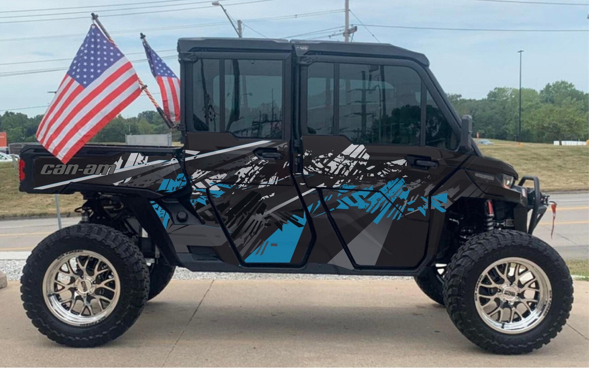 D 1 graphics kit on a Can-Am Defender