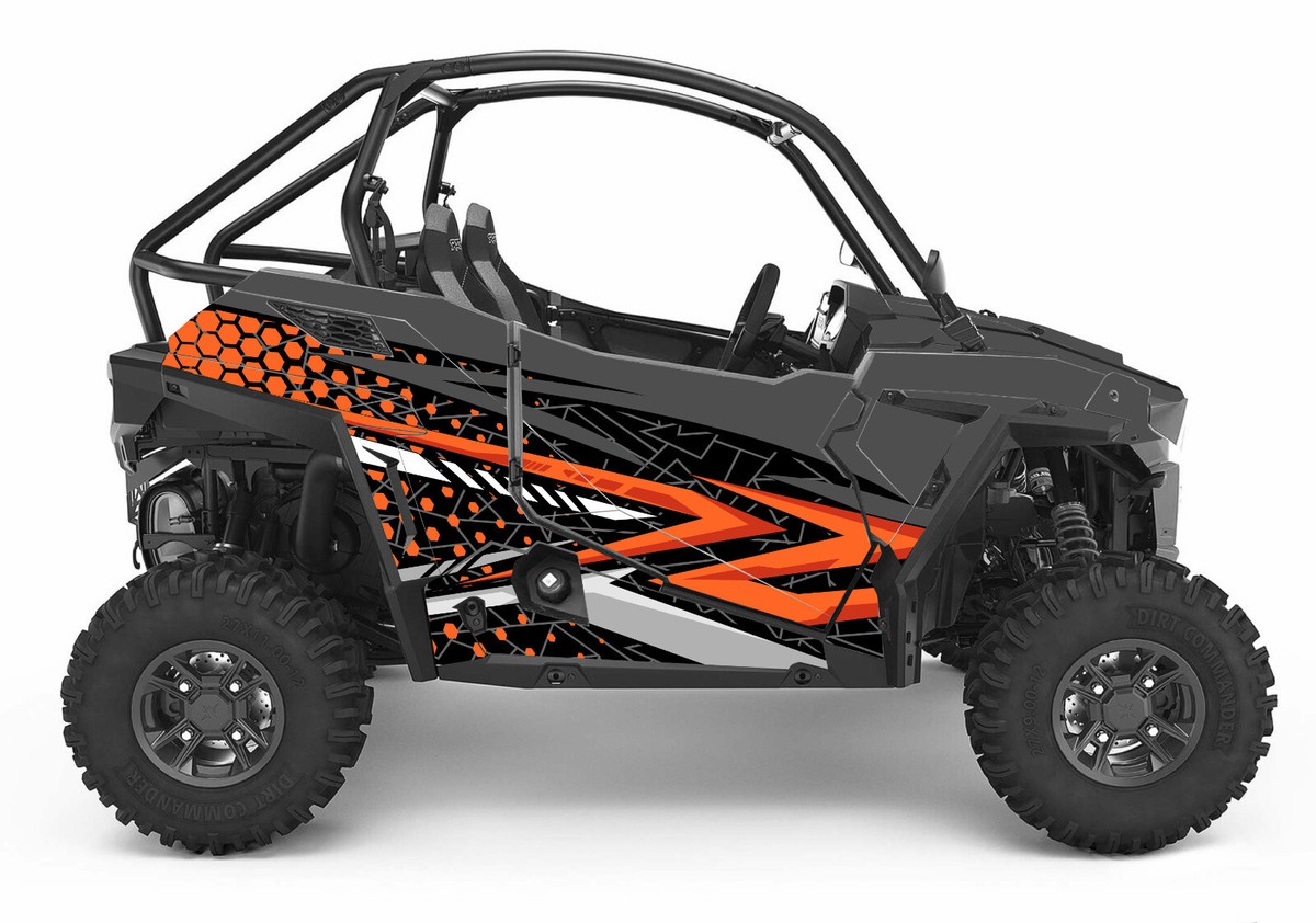 Grapfix 21+ Trail S graphics kit on a Polaris RZR
