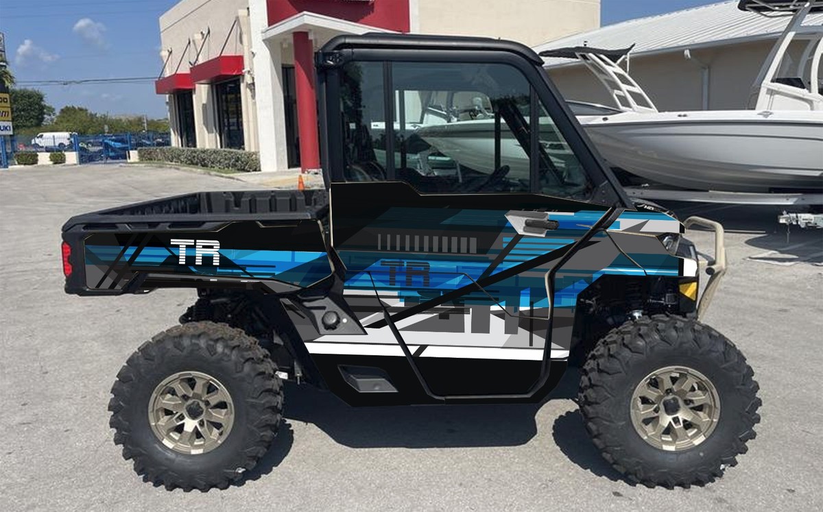 T02 graphics kit on a Can-Am Defender