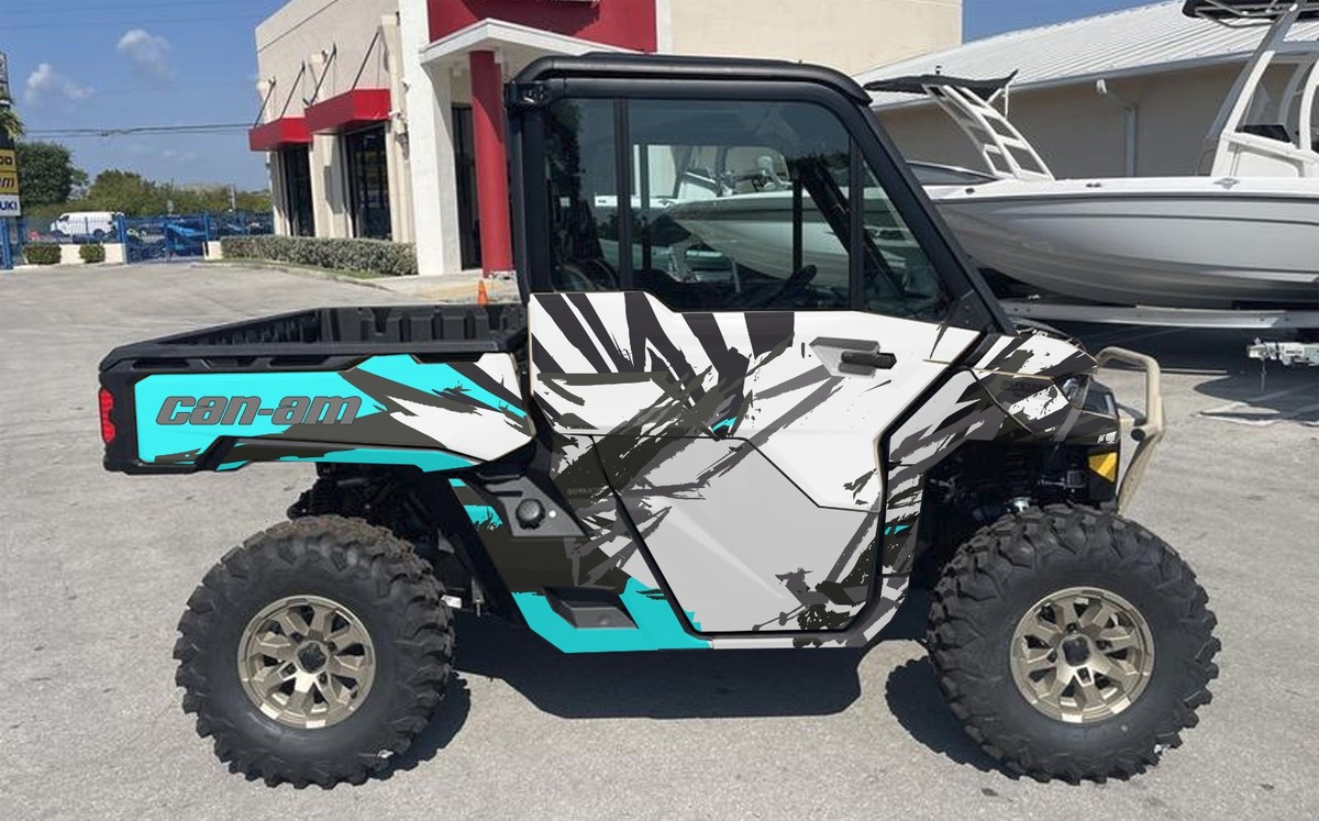 Camo D-1 graphics kit on a Can-Am Defender