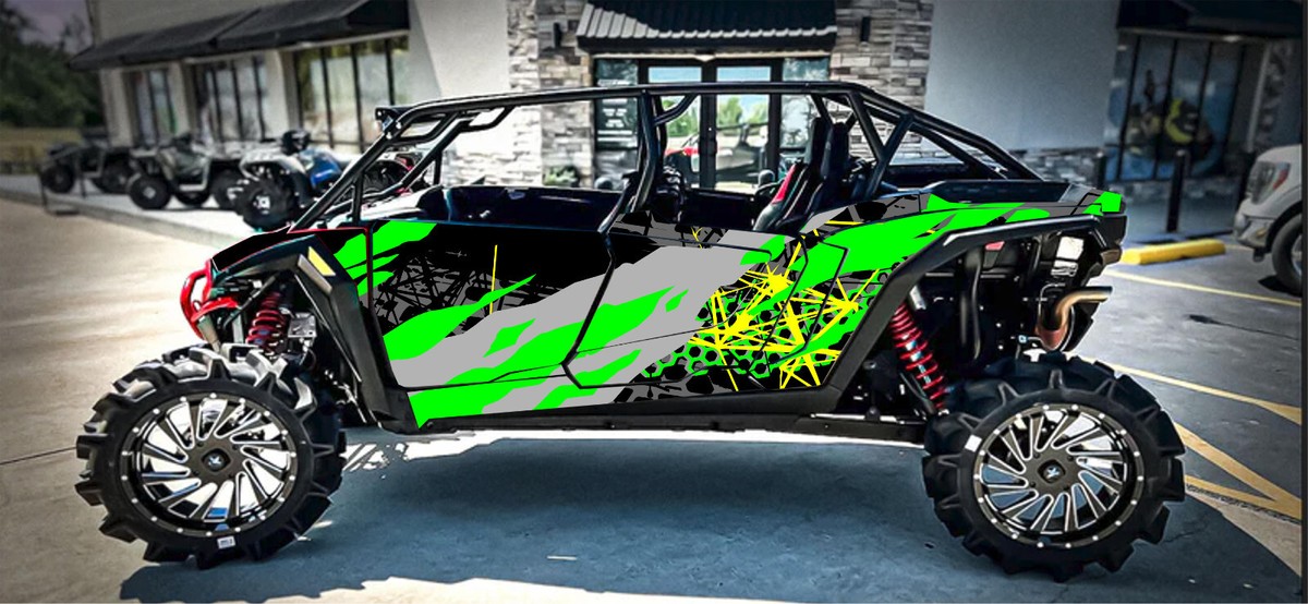 Grapfix XP 4 graphics kit on a Polaris RZR