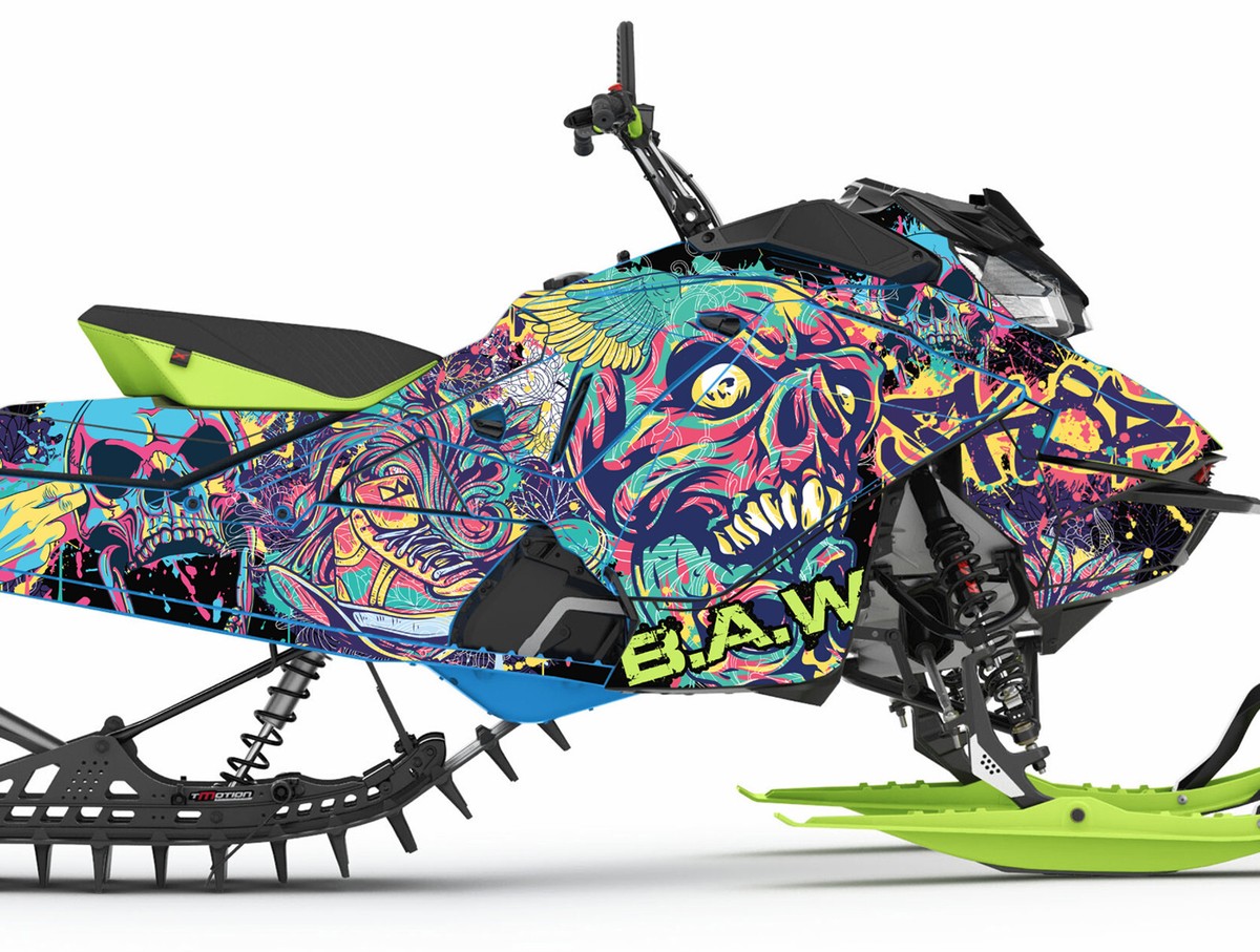 Skio graphics kit on a Ski-Doo REV Gen 4